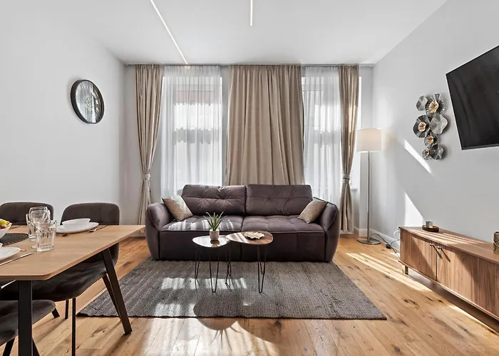 Sky9 District 17 Apartment *