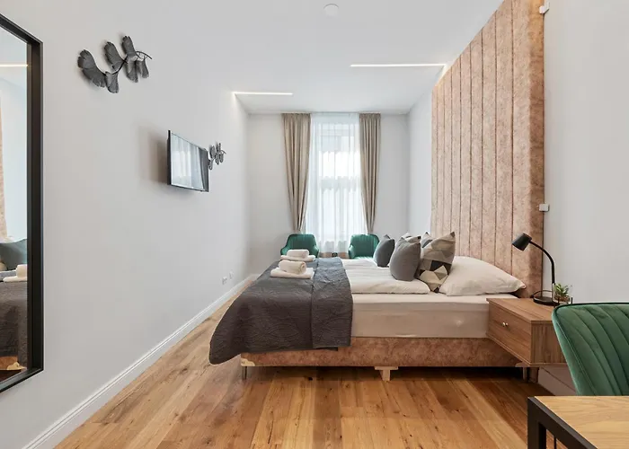 Sky9 District 17 Apartment *