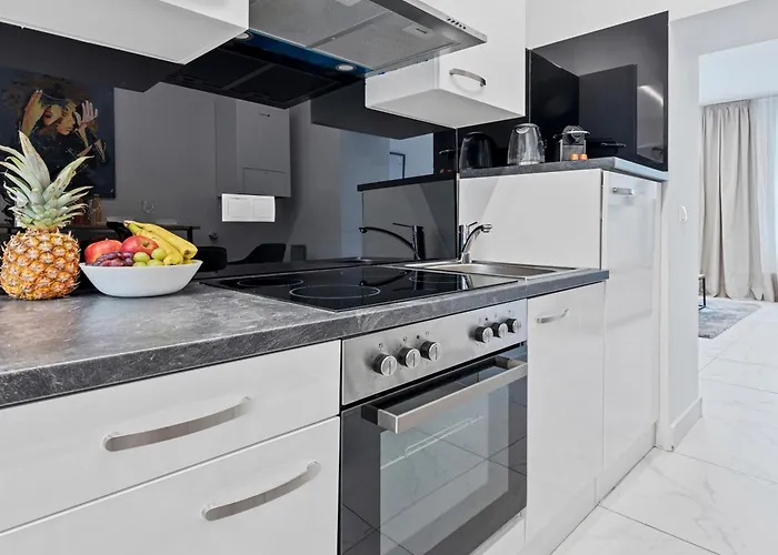 Sky9 District 17 Apartment Vienna